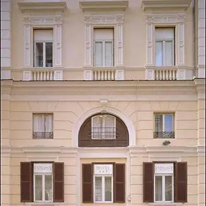 Embassy روما